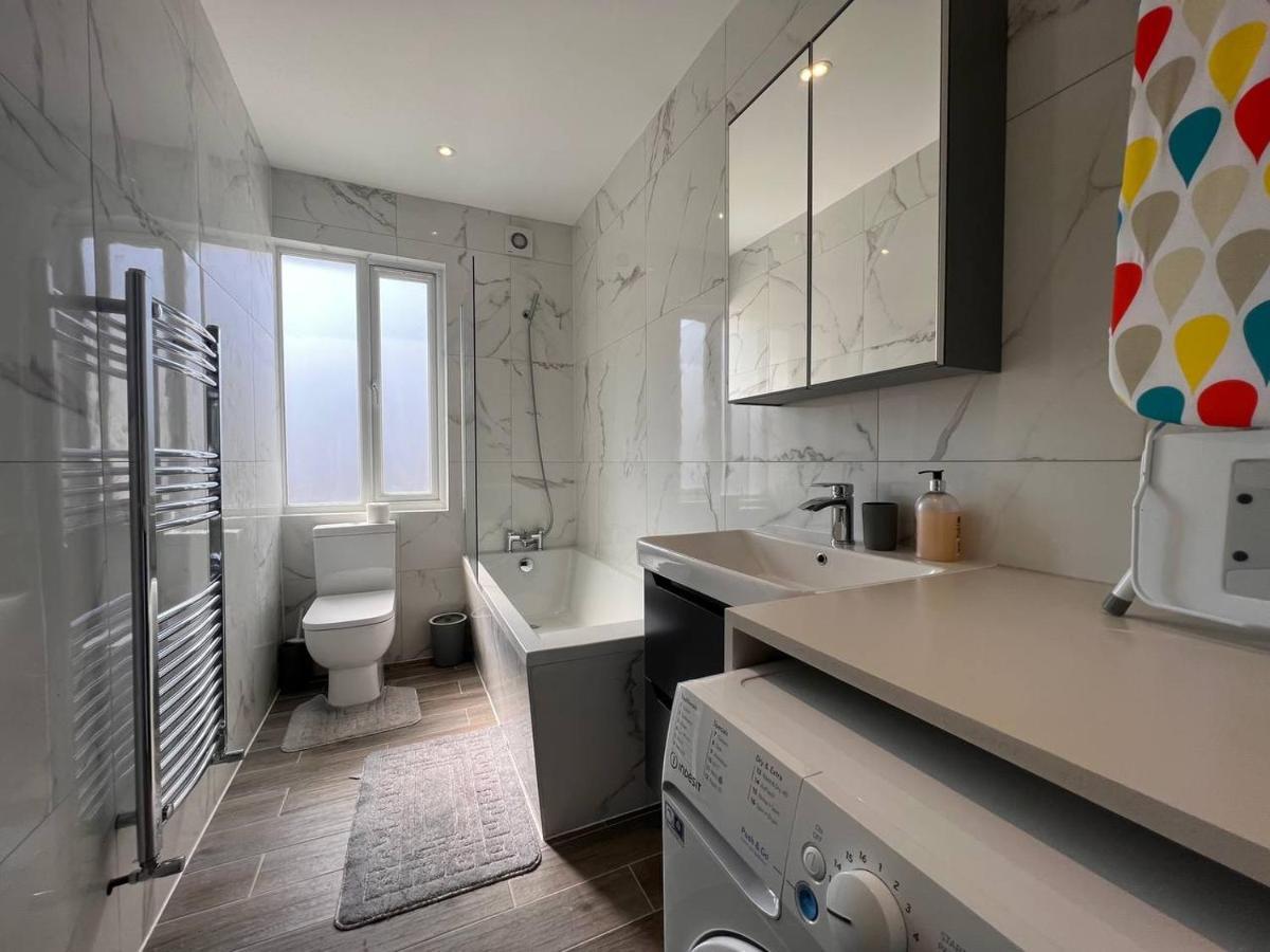 Star London Finchley Road 2-Bed Residence 外观 照片